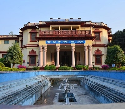 Varanasi Bharat Kala Bhavan Museum sightseeing